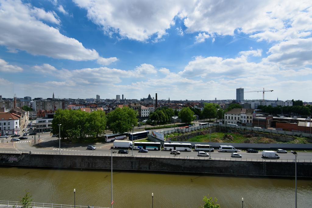贝尔武酒店 Sint-Jans-Molenbeek 外观 照片